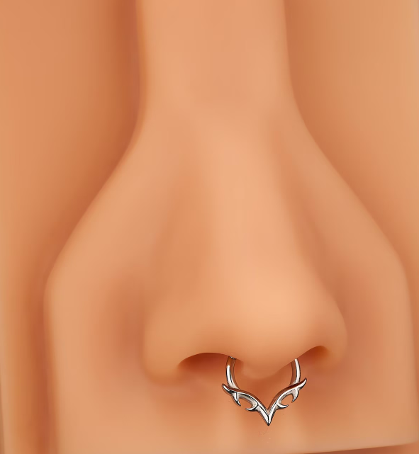 Blade Wing Septum Clicker/16G Surgical Steel V-Shaped Septum Ring/Gothic Nose Ring/Silver/Gold Daith/Helix Piercing